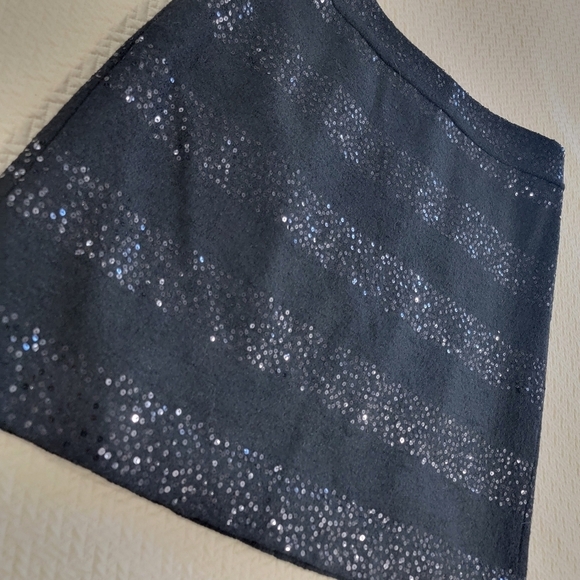 LOFT Black Sequin Striped Skirt Size 2 Holiday Evening Party Sparkle - Picture 3 of 14